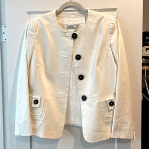 TAHARI white blazer size 8